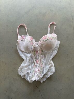 Vintage coquette floral corset